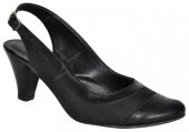 Elegantné kožené sandálky - čierne