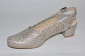 Dámske kožené sandálky 11436 - béžové