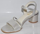 Dámske kožené sandálky 11492 - strieborné