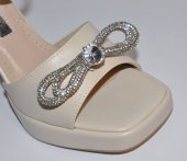 Dámske kožené sandálky Olivia Shoes 12060 - béžové