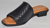 Dámske kožené vsuvky Olivia Shoes 12456 - čierne