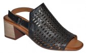 Dámske kožené sandálky 12491 - čierne