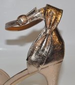 Dámske spoločenské sandálky 12493 - bronzové